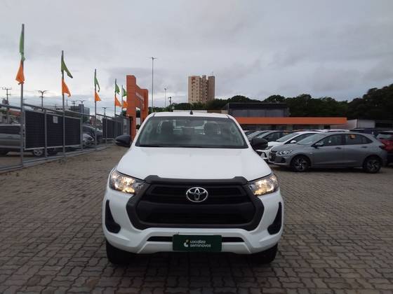 TOYOTA HILUX 2.8 D-4D TURBO DIESEL CHASSI 4X4 MANUAL